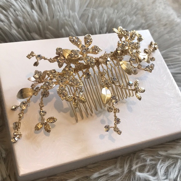 David's Bridal Accessories - David’s bridal crystal floral spray hair comb gold
